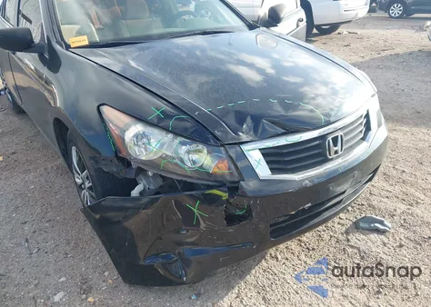 2009 Honda Accord 2.4 Lx z USA, uszkodzony, nr VIN 1HGCP26329A130845